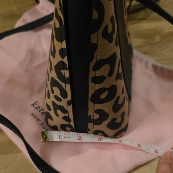 Kate Spade Darcy Tan and Black Leopard Bucket Crossbody Bag - Picture 9 of 9